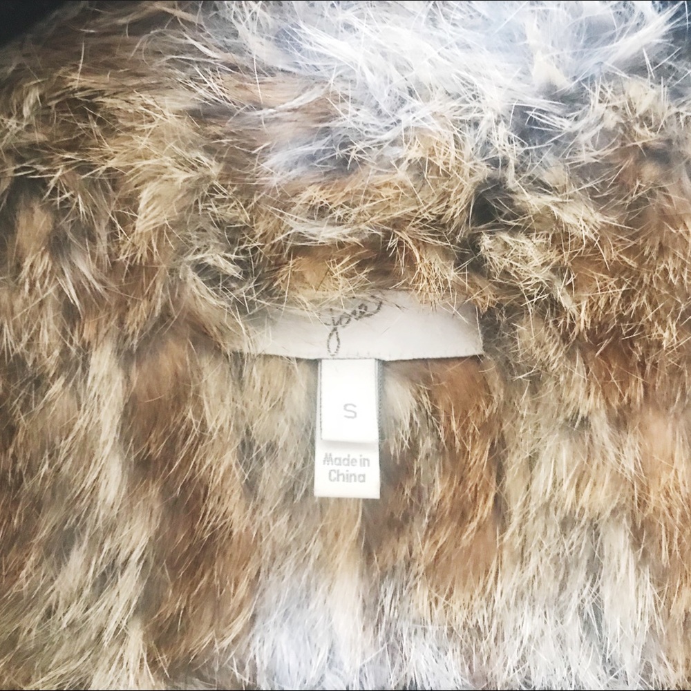 Joie Andoni *Real* Rabbit Fur Vest - Picture 2 of 8